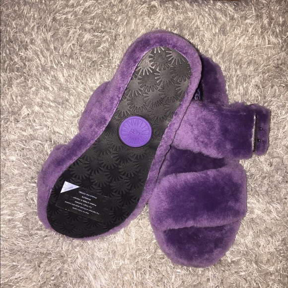 Ugg Fuzz Yeah Slide Slipper Sandals - Picture 8 of 8